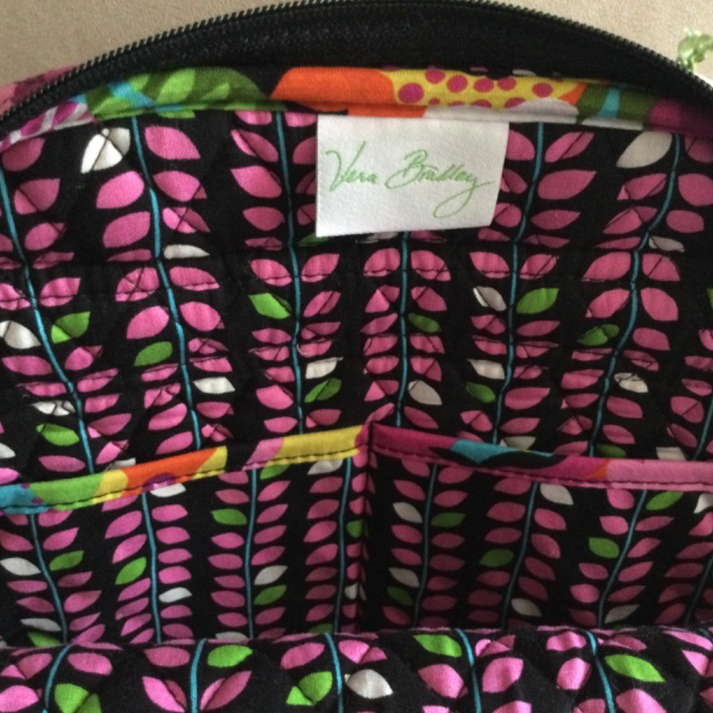 Vera Bradley (NWT) Backpack BEAUTIFUL *Rare DISCONTINUED Pattern 🎈NEW with Tag - Picture 7 of 10